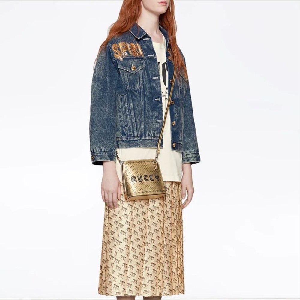 SOLD Gucci GUCCY Sega Script Dome Crossbody - Picture 4 of 16